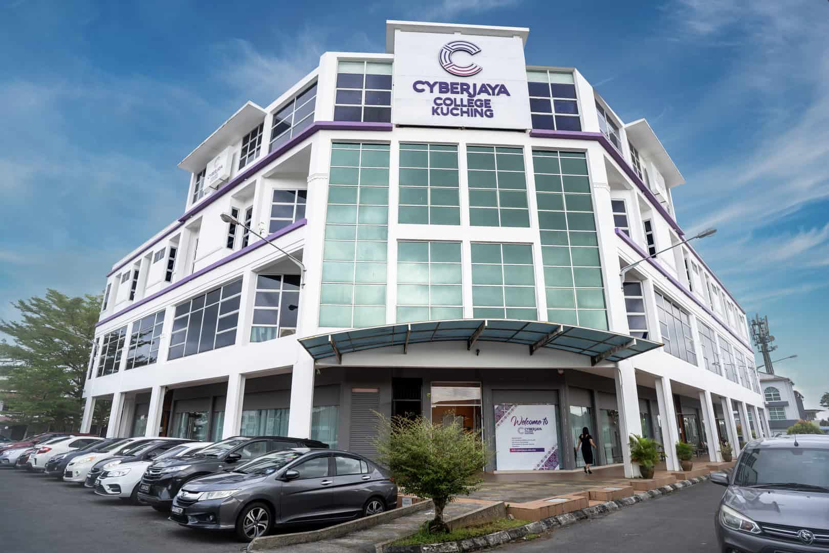 Cyberjaya University Malaysia (UoC)